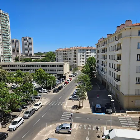 Spacieux Appartement 90M2 4 Chambres, Climatise Proche Mer, Climatisation, Tout Confort