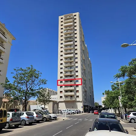 公寓 Spacieux 90m2 4 Chambres, Proche Mer, Climatisation, Confort 土伦