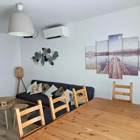 Spacieux 90m2 4 Chambres, Proche Mer, Climatisation, Confort