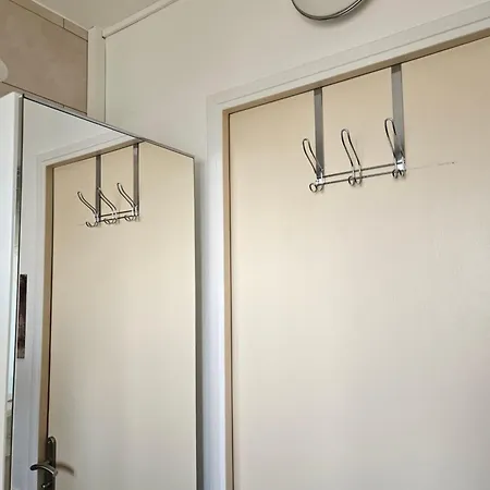 Spacieux 90m2 4 Chambres, Proche Mer, Climatisation, Confort 公寓 土伦