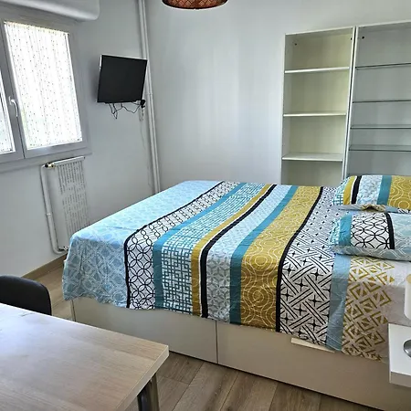 Spacieux 90m2 4 Chambres, Proche Mer, Climatisation, Confort * 土伦