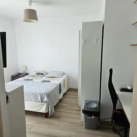 Spacieux 90m2 4 Chambres, Proche Mer, Climatisation, Confort