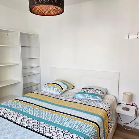 Spacieux 90m2 4 Chambres, Proche Mer, Climatisation, Confort 公寓