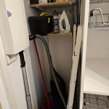 Apartament Spacieux Appartement 90M2 4 Chambres, Climatise Proche Mer, Climatisation, Tout Confort Tulon
