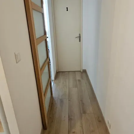 Spacieux Appartement 90M2 4 Chambres, Climatise Proche Mer, Climatisation, Tout Confort