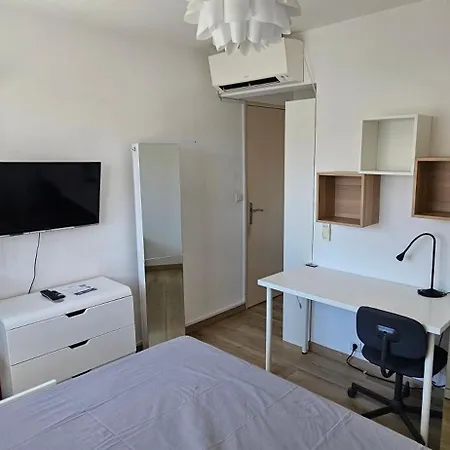 Spacieux Appartement 90M2 4 Chambres, Climatise Proche Mer, Climatisation, Tout Confort Apartament *