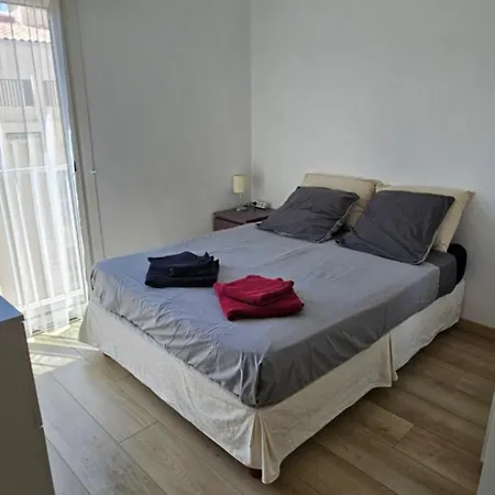 Spacieux Appartement 90M2 4 Chambres, Climatise Proche Mer, Climatisation, Tout Confort *