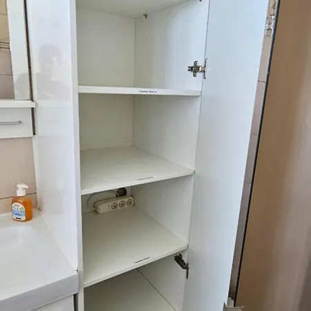 Spacieux Appartement 90M2 4 Chambres, Climatise Proche Mer, Climatisation, Tout Confort Tulon